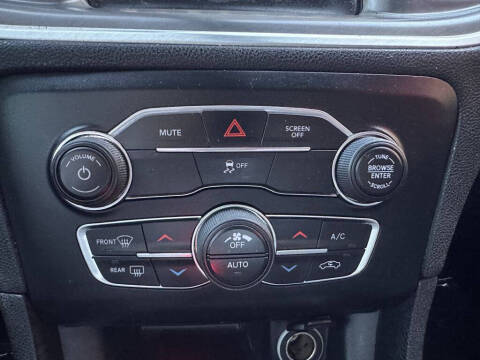 2019 Dodge Charger SXT