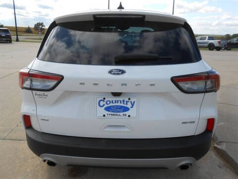 2022 Ford Escape SE