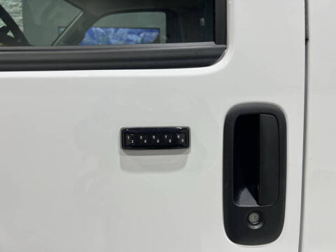 2024 Chevrolet Express 2500