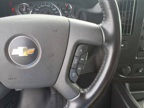 2023 Chevrolet Express 2500