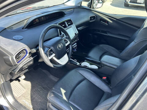 2016 Toyota Prius Three Touring