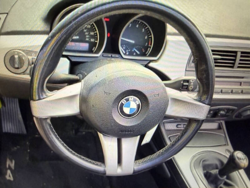 2003 BMW Z4 2.5i