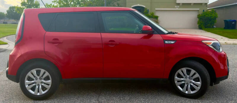 2016 Kia Soul +