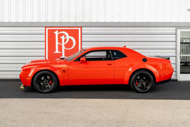 2018 Dodge Challenger 44