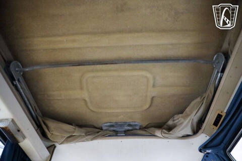 1982 Volkswagen Vanagon Camper