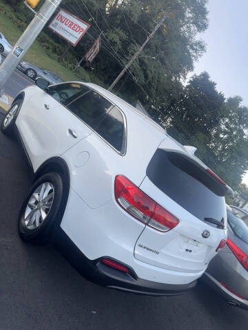 2017 Kia Sorento LX