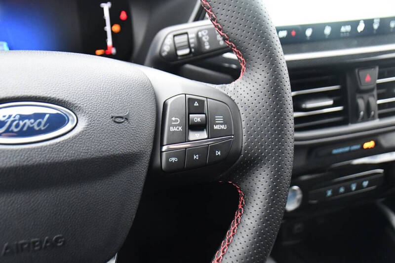 2026 Ford Escape ST-Line Select