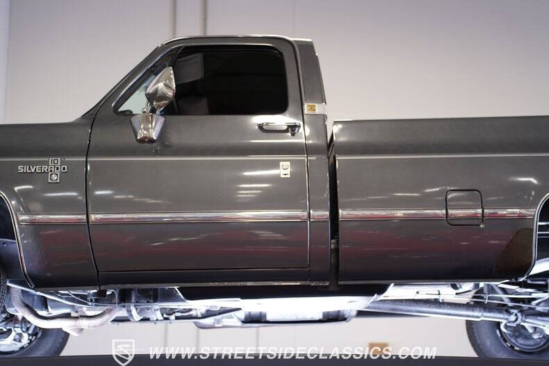 1987 Chevrolet R/V 10 Series