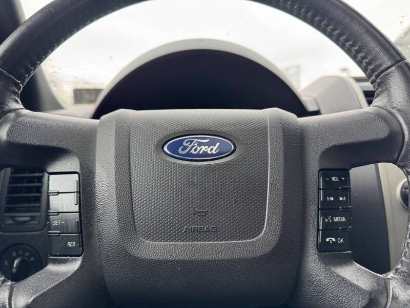 2010 Ford Escape XLT