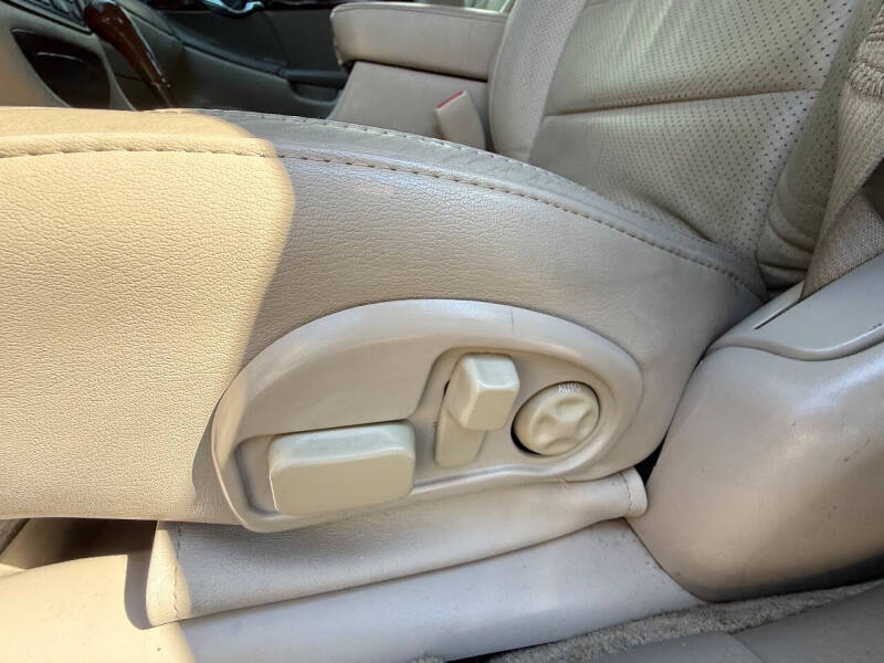 2003 Cadillac DeVille DTS