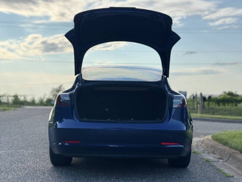 2019 Tesla Model 3 Standard Range Plus