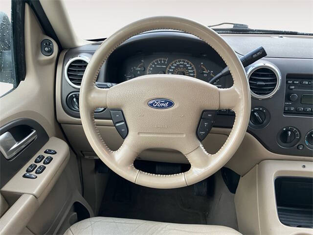 2003 Ford Expedition XLT