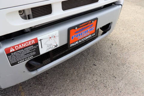 2017 Freightliner M2 106