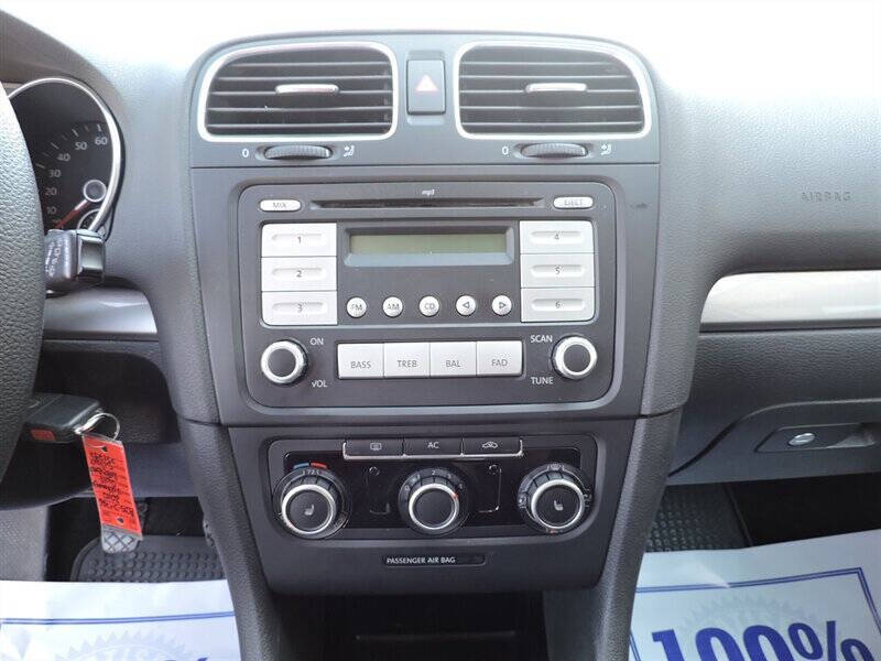 2010 Volkswagen Golf 2.5L PZEV