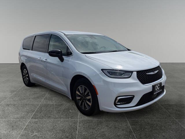 2024 Chrysler Pacifica Plug-In Hybrid