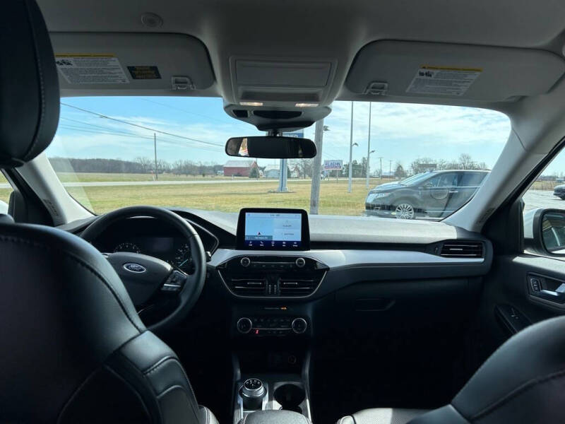 2022 Ford Escape SEL