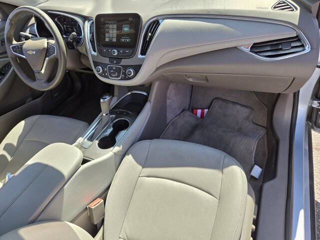 2017 Chevrolet Malibu LT