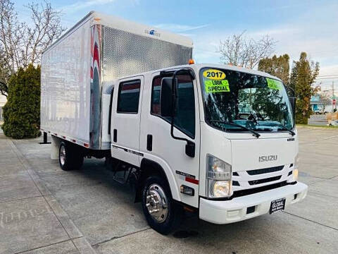 2017 Isuzu NPR-HD