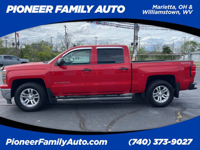 Used 2014 Chevrolet Silverado 1500 LT with VIN 3GCUKREC1EG124610 for sale in Williamstown, WV