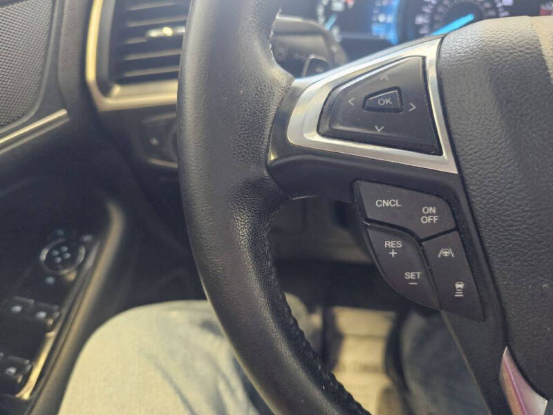 2019 Ford Edge SEL