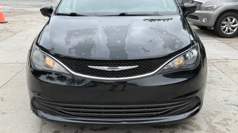 2017 Chrysler Pacifica Touring