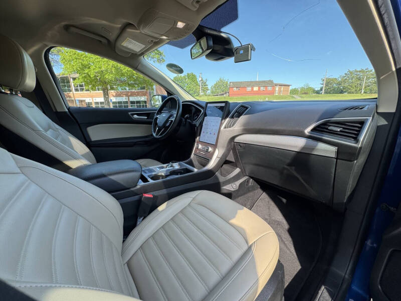 2021 Ford Edge SEL