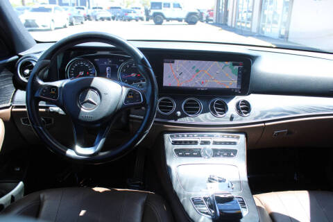 2018 Mercedes-Benz E-Class E 300
