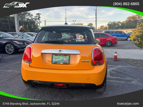 2015 MINI Hardtop 2 Door Cooper