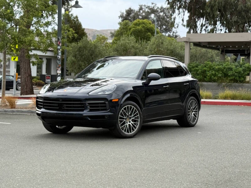 2022 Porsche Cayenne Platinum Edition