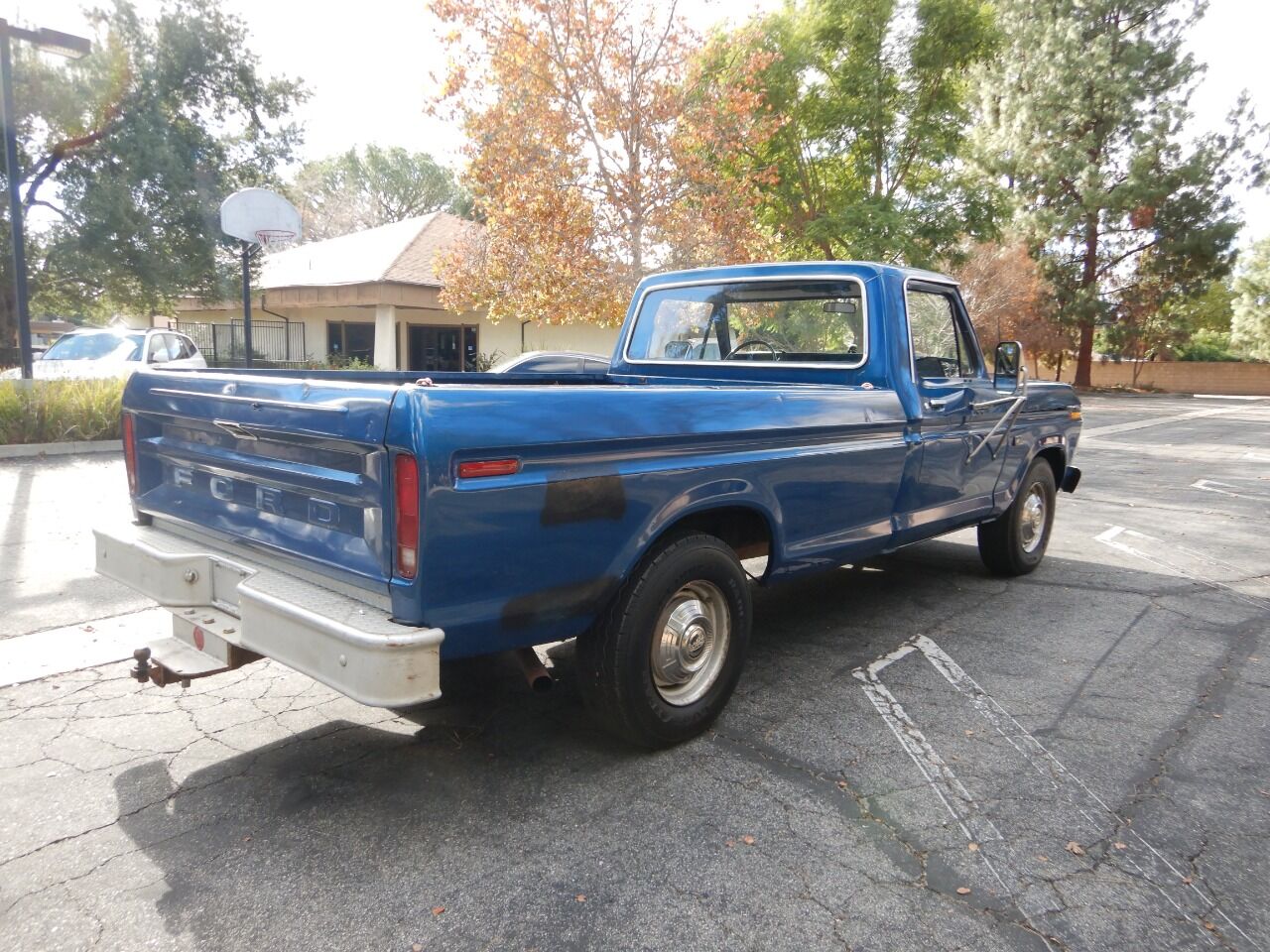 1976 Ford F-250 5