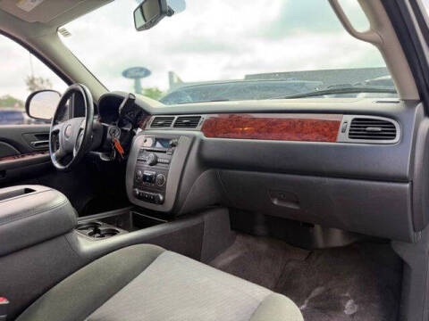 2013 GMC Yukon XL SLE