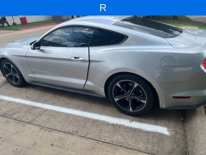 2019 Ford Mustang EcoBoost