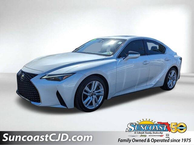 2024 Lexus IS 300