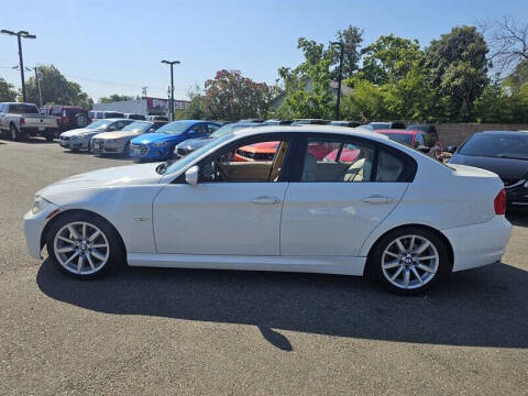 2011 BMW 3 Series 328i