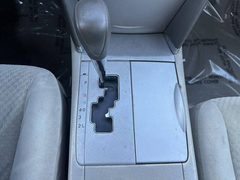 2009 Toyota Camry LE