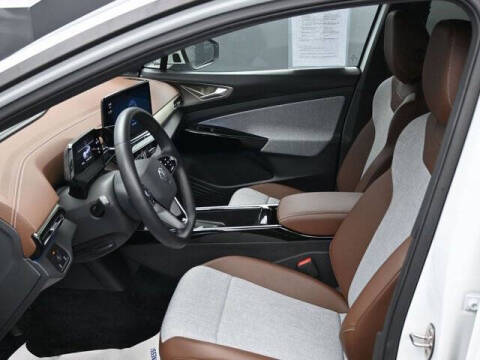 2023 Volkswagen ID.4 Pro