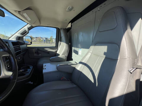 2017 Chevrolet Express 2500