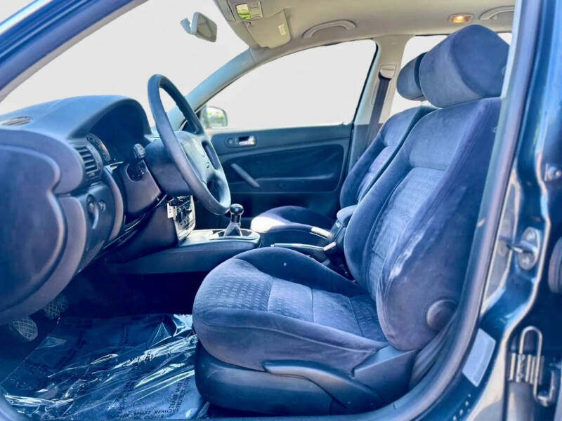 2003 Volkswagen Passat GL