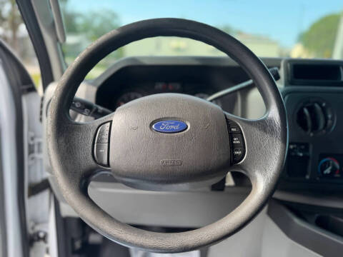 2013 Ford E-Series E-250