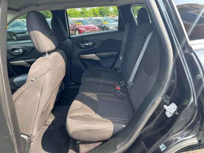 2017 Jeep Cherokee Latitude