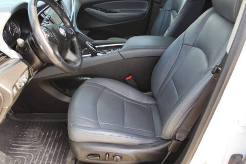 2020 Buick Enclave Essence