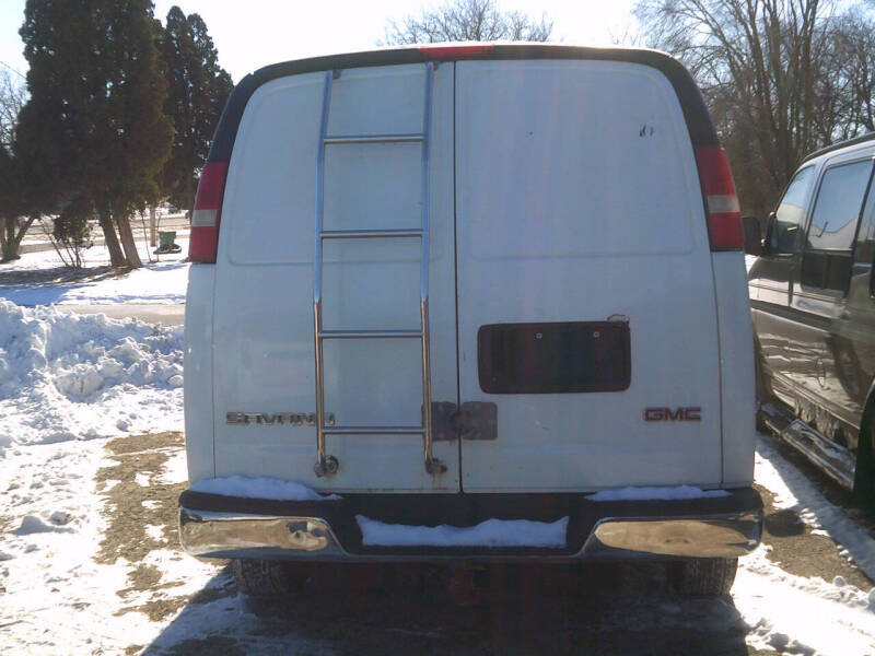 2005 GMC Savana 2500