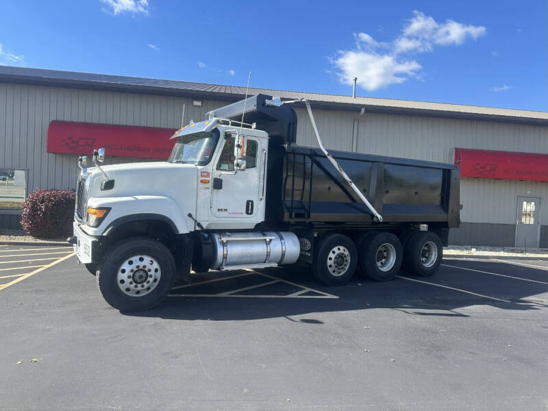 2019 International HX515