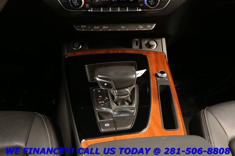 2023 Audi Q5 quattro Premium 40 TFSI