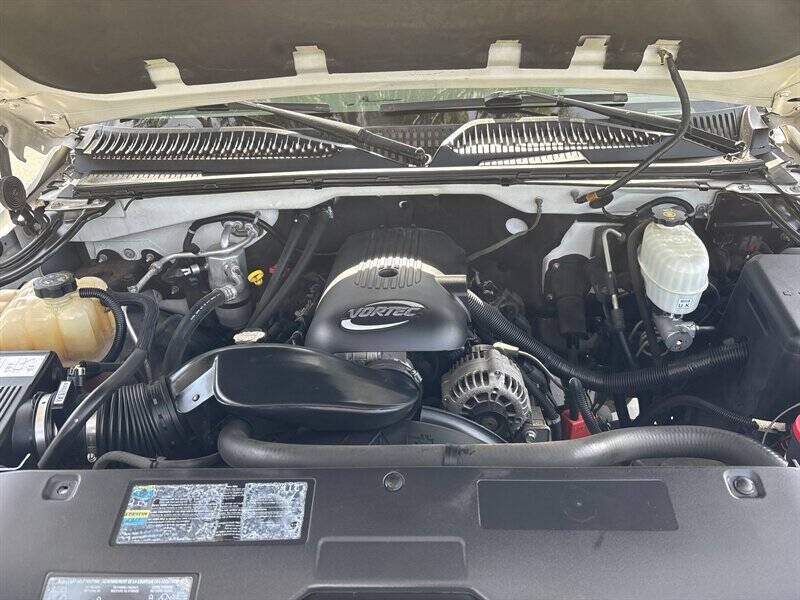 2005 GMC Sierra 2500HD