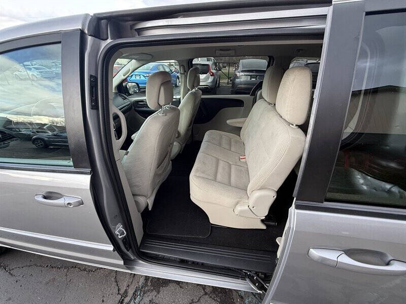 2017 Dodge Grand Caravan SE