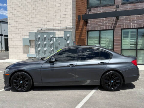 2013 BMW 3 Series 328i