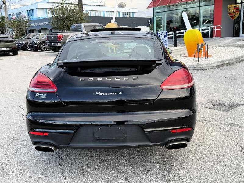 2014 Porsche Panamera