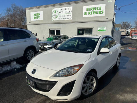 2011 Mazda MAZDA3 i Touring
