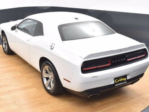 2019 Dodge Challenger SXT